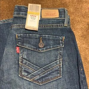 Levi’s perfect waist 525